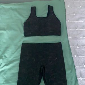 Gymshark set leggings and sports bra